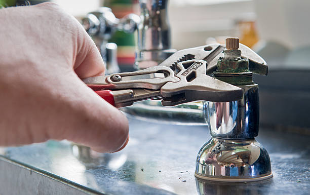 Best Water damage restoration services  in Arta, CA